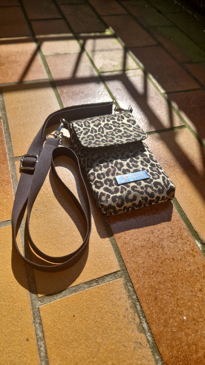 Handytasche zum Umhängen Canvas Leoparden