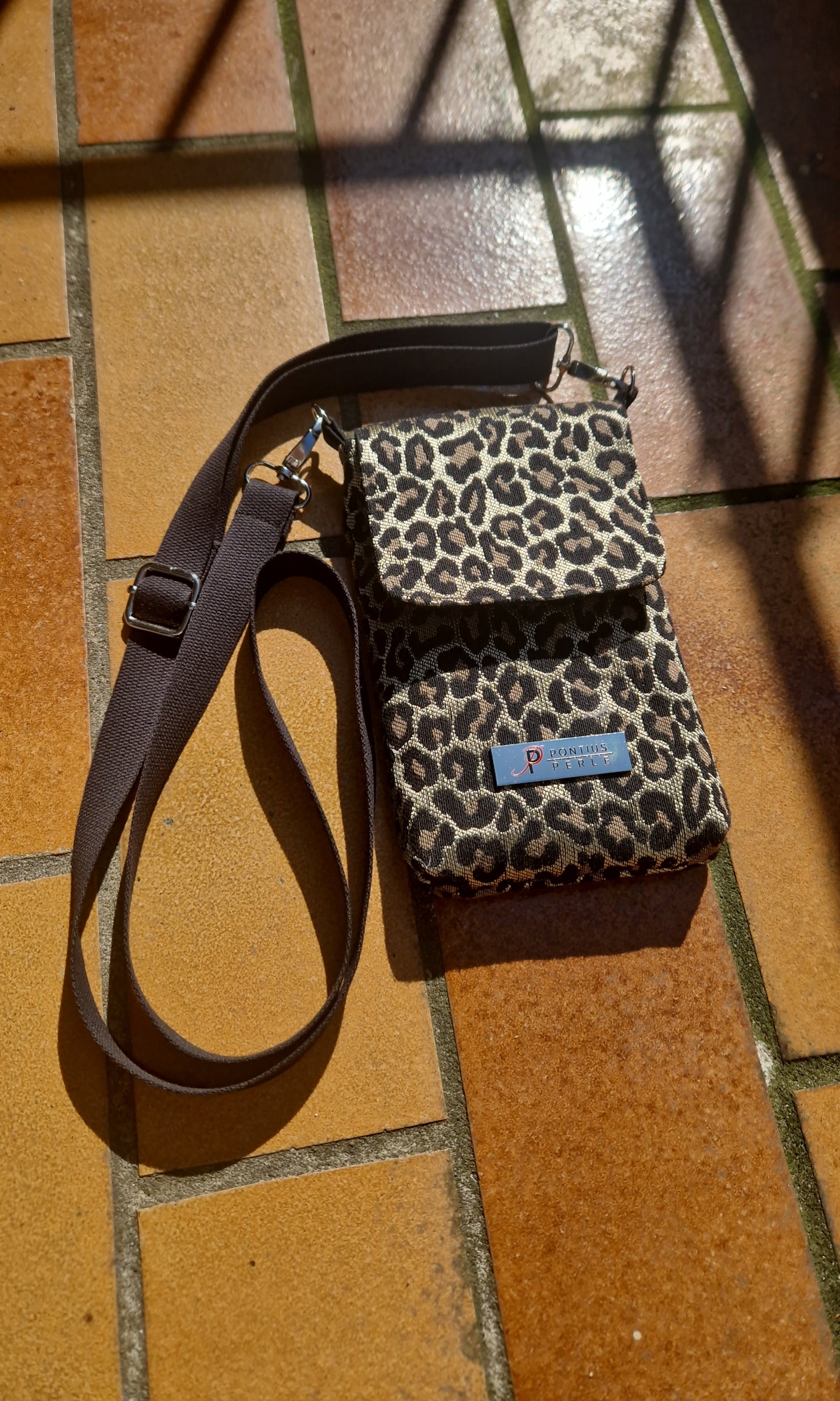 Handytasche zum Umhängen Canvas Leoparden