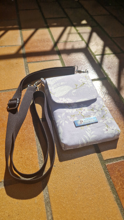 Handytasche zum Umhängen Canvas Blumen Lavendel