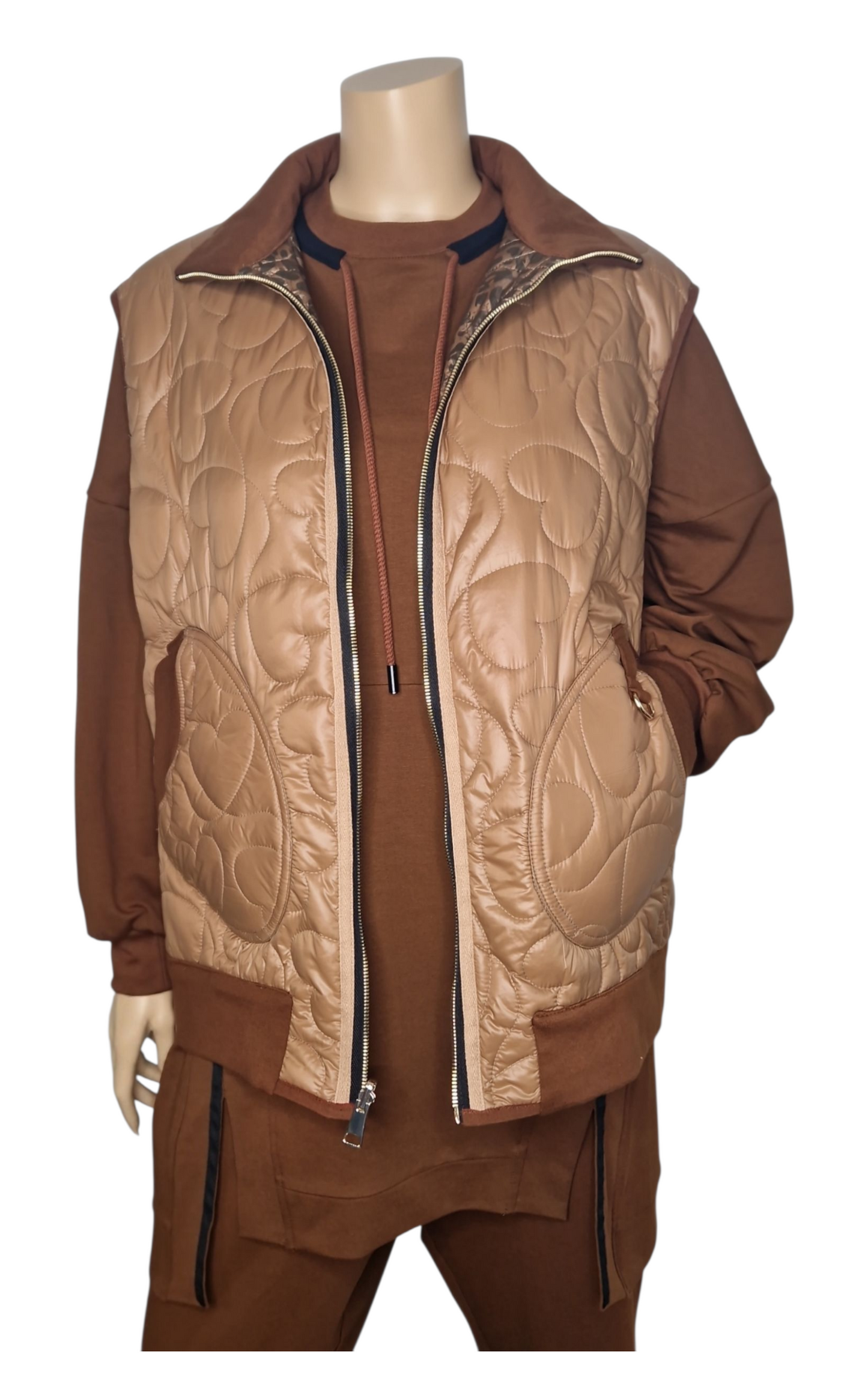 Herz-Steppweste zum Wenden – Leo und Caramel