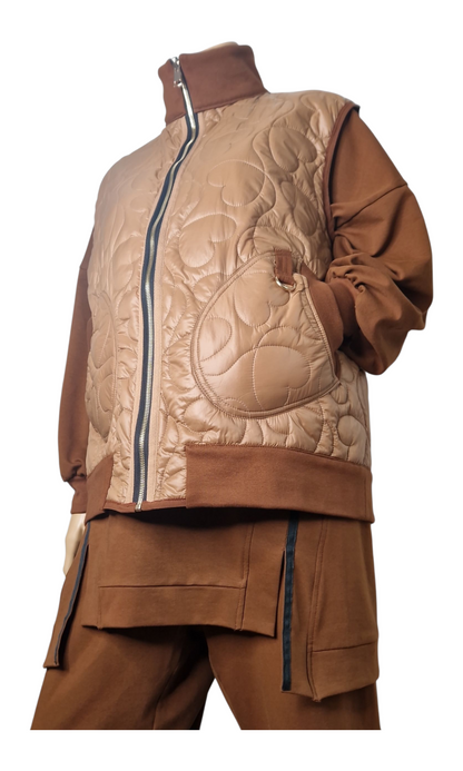 Herz-Steppweste zum Wenden – Leo und Caramel